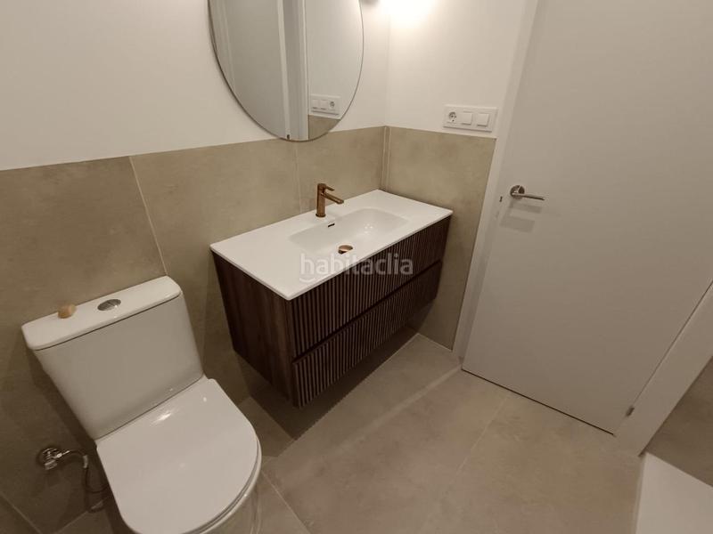 Foto dbd5ff16-99ec-43e5-a518-c890f05c8e85. Pis a Sagrada Família Barcelona