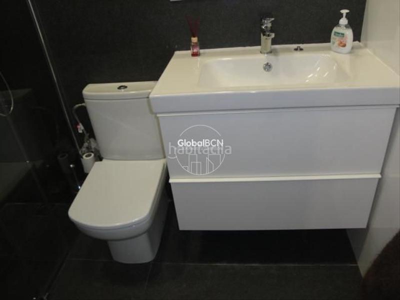 Foto 1cdff15f-1a5a-4f84-9cd3-5ecc17dd5a7f. Planta baixa a Sagrada Família Barcelona