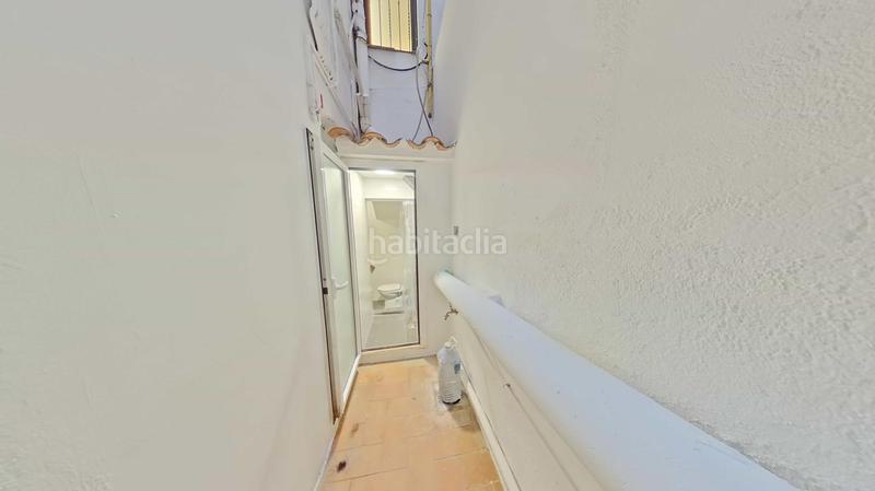 Foto 405c8790-e84c-48e9-a10f-89536d92326a. Planta baixa a Sagrada Família Barcelona