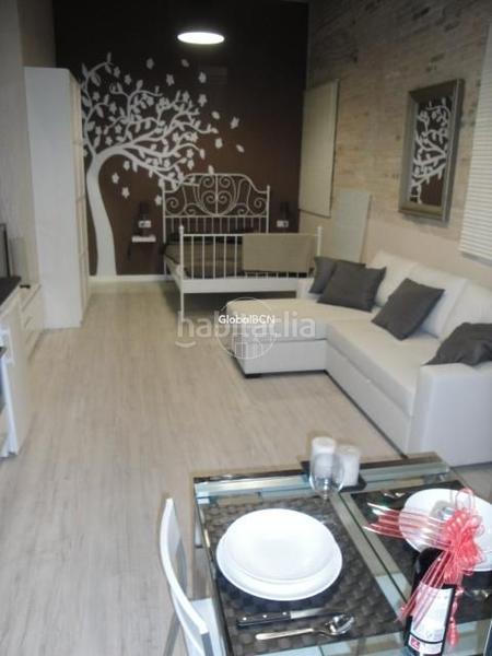 Foto 4cc67878-1e23-4e25-9797-dd06a4d4b78b. Planta baixa a Sagrada Família Barcelona