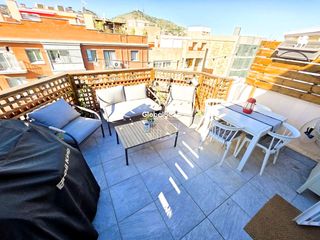 Àtic  De laureà miró. Espléndido atico con terraza