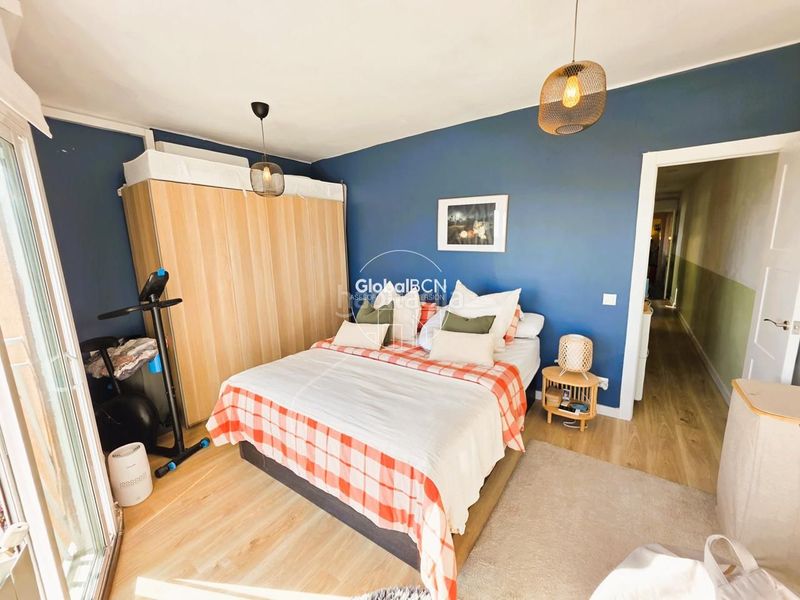 Foto 902d60ad-f20a-4dc3-9cdc-b367230496d7. Àtic amb calefacció a Centre Esplugues de Llobregat