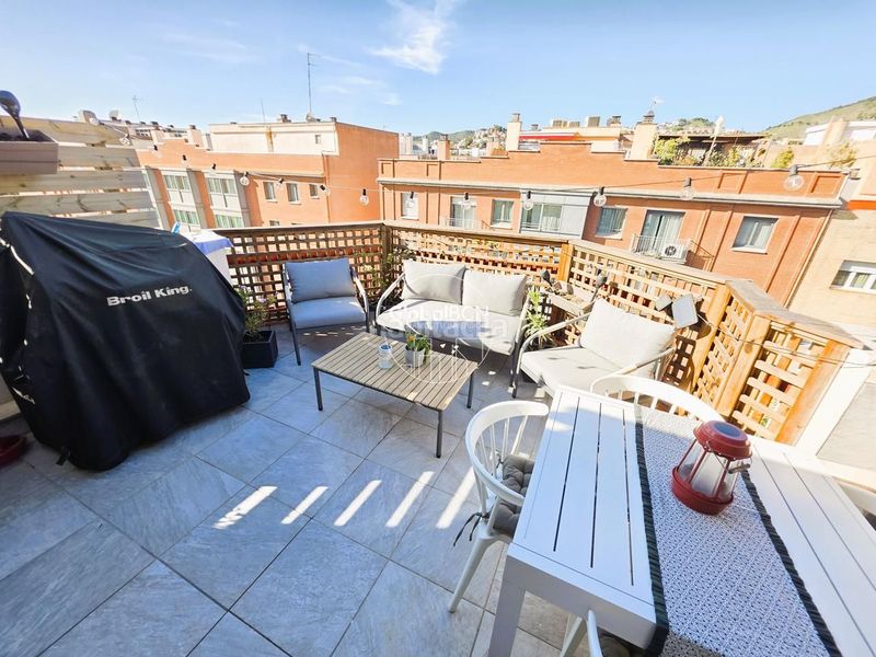 Foto e754e38d-1c39-41f0-9a80-575a82a8e903. Àtic amb calefacció a Centre Esplugues de Llobregat