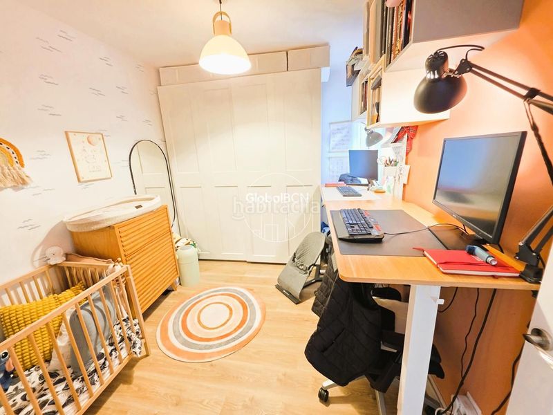 Foto ef404576-07c2-4093-81cf-eb755a016320. Àtic amb calefacció a Centre Esplugues de Llobregat