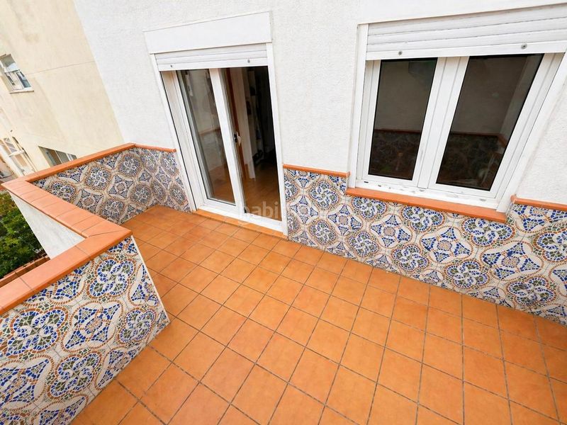 Foto e12838d0-282e-42d0-8360-6c28440492b1. Pis a Centre Cornellà de Llobregat