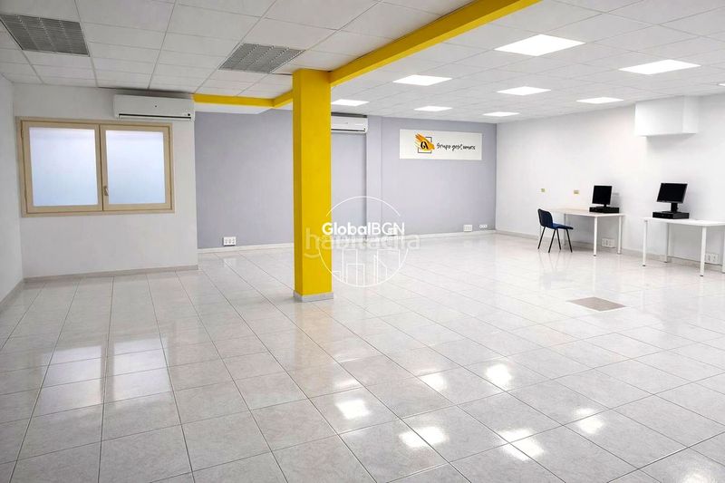 Foto 0c807f4a-3090-4d6a-9b1f-cd9b5cb777ee. Business premise in Centre Cornellà de Llobregat
