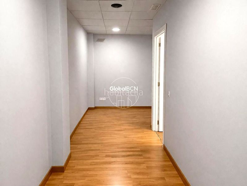 Foto 8fe4c1f1-e124-4663-9e13-6c1e6c9b0651. Business premise in Centre Cornellà de Llobregat