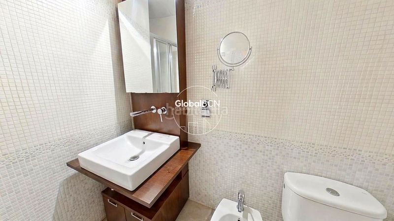 Foto e1a32665-f77d-44df-ae39-a72ff279c6e5. Planta baixa amb calefacció a Centre Cornellà de Llobregat
