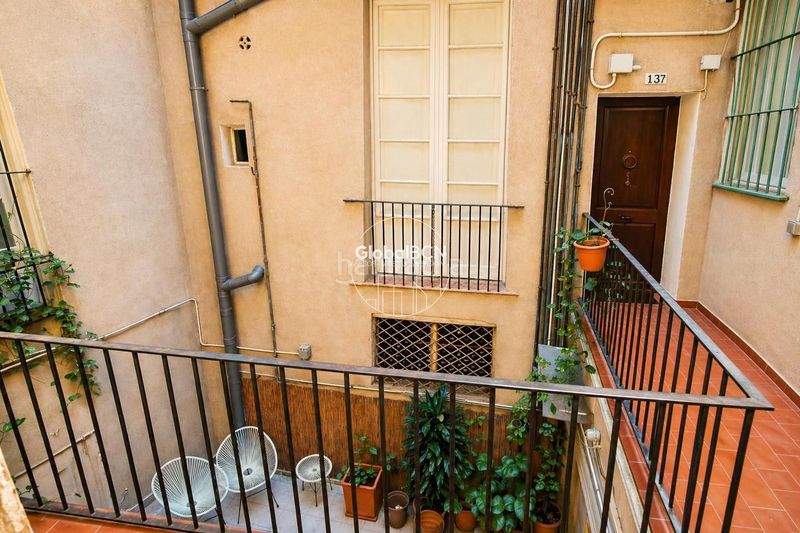 Foto d0902857-0509-43a7-b536-f2d71441cd74. Pis a St. Pere - Sta. Caterina - El Born Barcelona