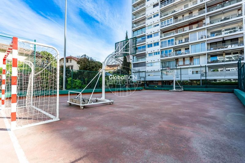 Foto 6f6d9180-9a95-44c6-a2ce-07b2e4bc842b. Pis amb calefacció piscina a Sarrià Barcelona