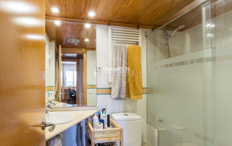 Foto 7c840ba3-6e2f-4e6a-8e54-e5aaa61a4300. Pis amb calefacció piscina a Sarrià Barcelona