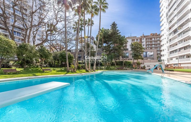Foto e9e0295e-e474-47a5-9f55-396b65d7f237. Pis amb calefacció piscina a Sarrià Barcelona