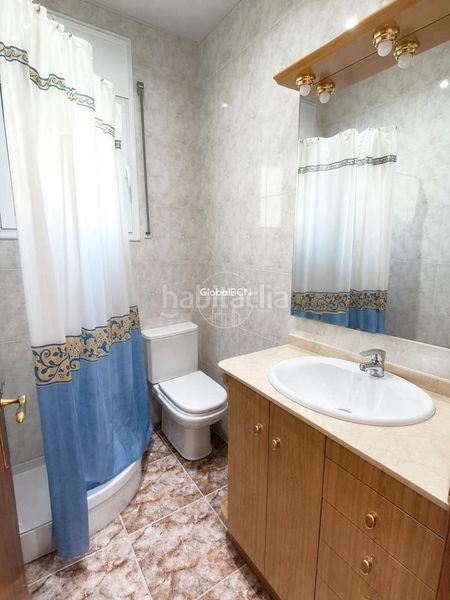 Foto 0a0a3d15-212e-46e8-be70-c74bf67626b5. Casa amb calefacció aparcament piscina a Canyelles