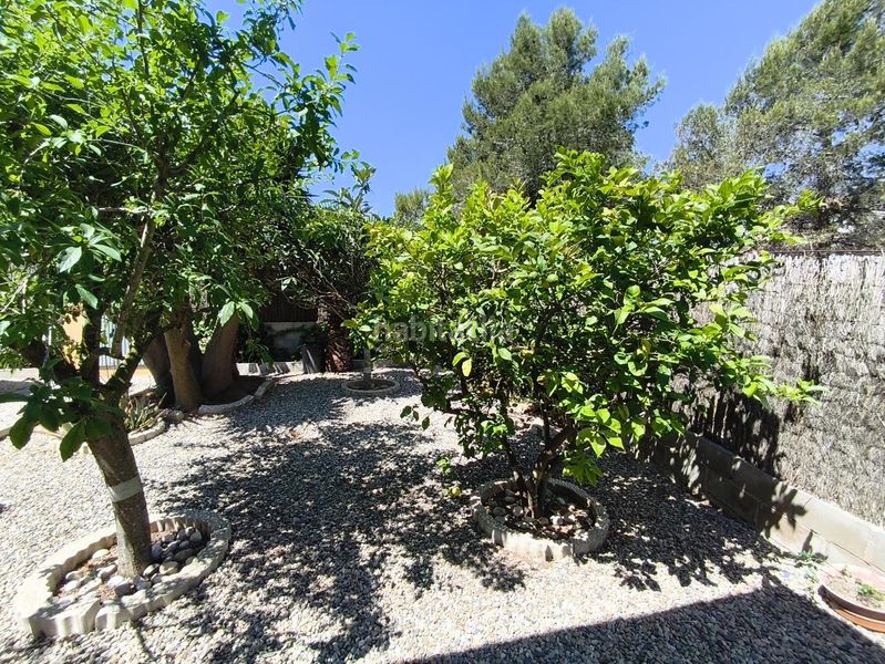 Foto d3468c8c-eaec-4bac-a66b-993a7b55ef8d. Casa amb calefacció aparcament piscina a Canyelles