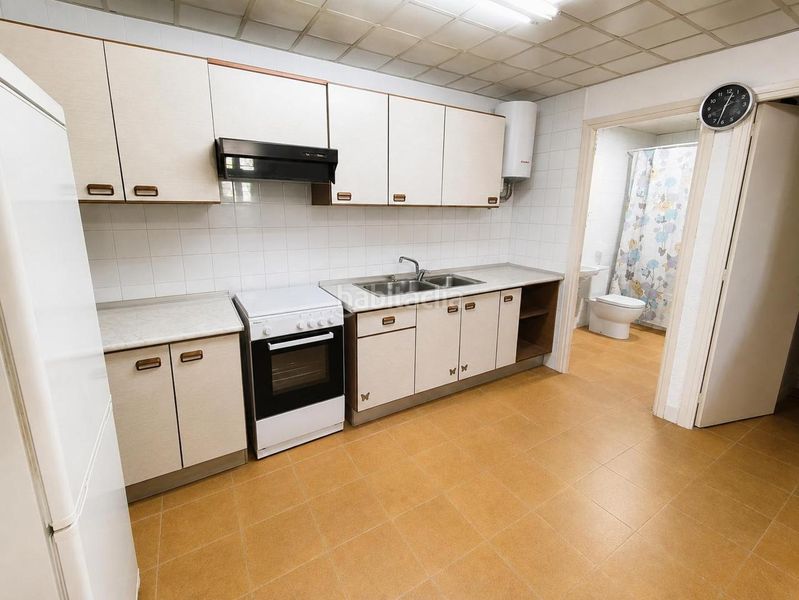 Foto fce8c135-3988-4ff8-810d-048a22b08403. Casa amb calefacció aparcament piscina a Canyelles