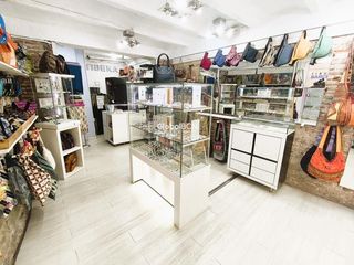 Traspàs Local Comercial  Calle de corders. Excelente oportunidad de traspaso en el corazon del born!!!!