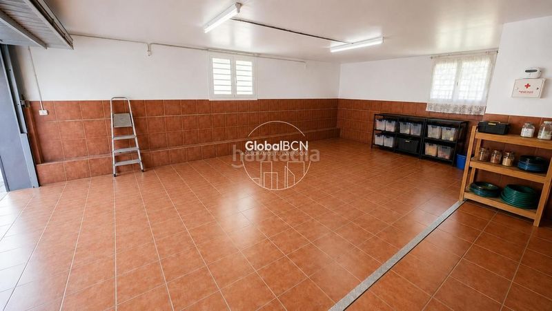Foto 391f5379-e5eb-47d1-a54a-32cfc2066456. Casa amb calefacció piscina a Vallirana