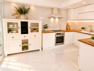 Appartement  De llinars. Amplio piso de 3 habitaciones en la gavarra, a 5 minutos del met