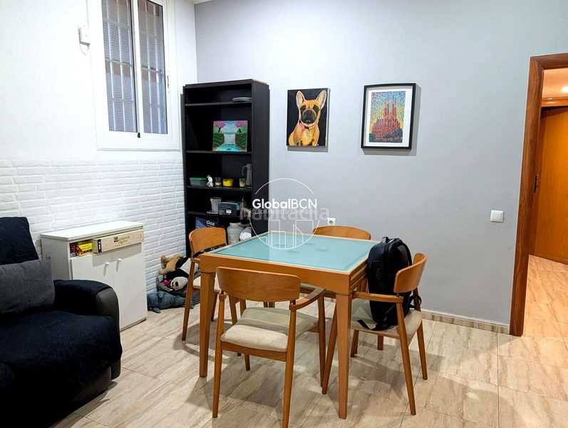 Foto 168a75eb-f962-455d-87f3-68abf24aea2f. Planta baixa a Provençals del Poblenou Barcelona