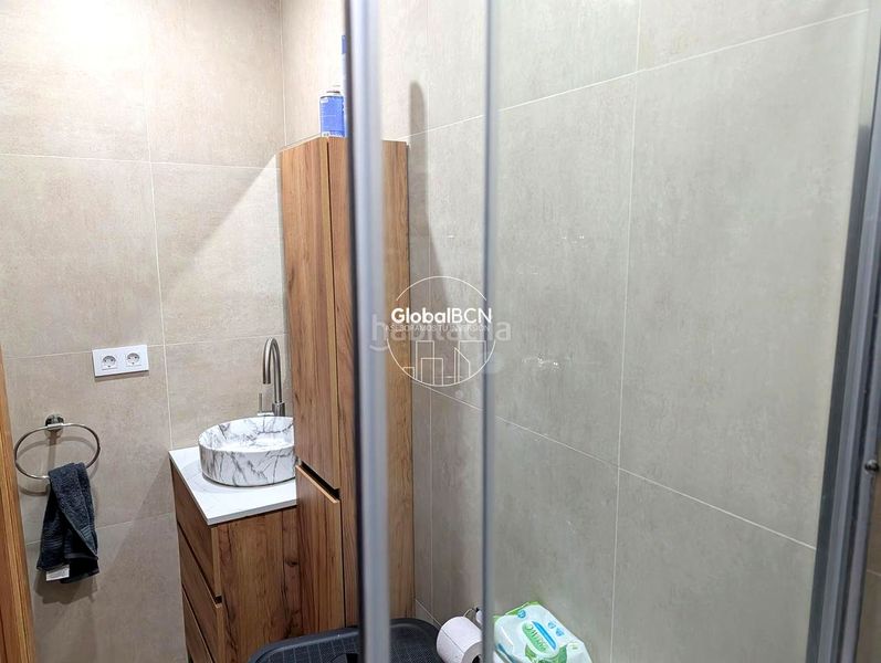 Foto d1653d89-3a02-42d9-8ceb-8741e451de10. Planta baixa a Provençals del Poblenou Barcelona