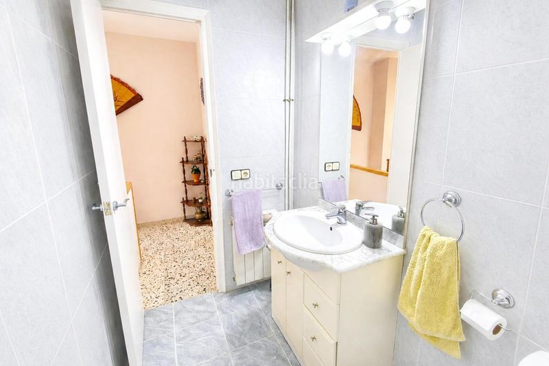Foto 0d93265e-ff70-47ce-868c-5dd1f424caf7. Casa amb piscina a Cunit residencial Cunit