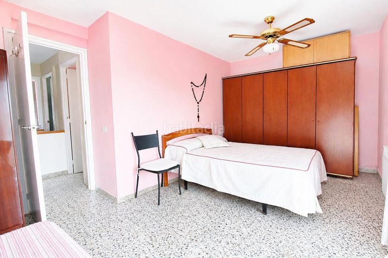 Foto 3b26efa3-a524-408c-9414-a8999bd7e821. Casa amb piscina a Cunit residencial Cunit