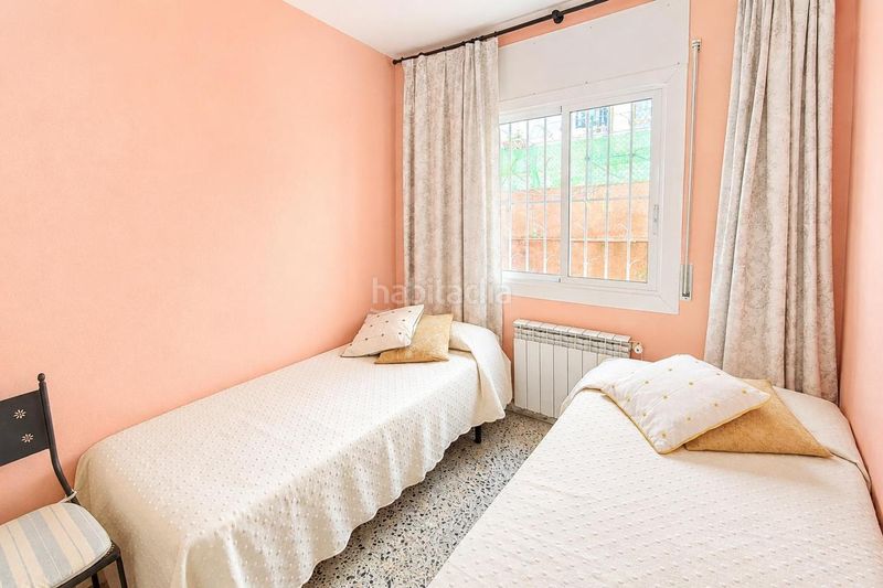 Foto a1a9108c-415d-4fbc-aa6a-f1841475aeab. Casa amb piscina a Cunit residencial Cunit