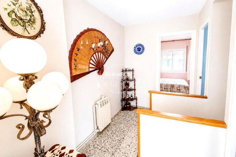 Foto b8978820-7663-45bc-a39c-476f0f7b1eae. Casa amb piscina a Cunit residencial Cunit