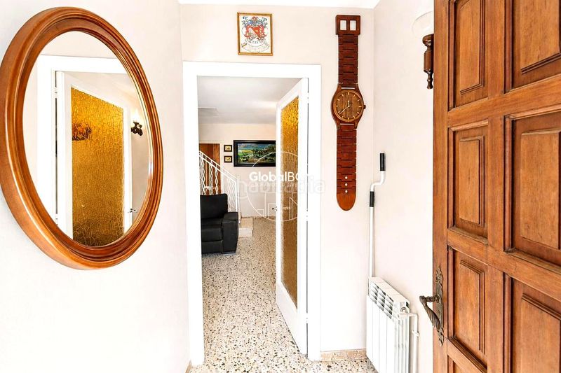 Foto cf3593d7-40a7-40cf-aac2-00e5ddfbd35b. Casa amb piscina a Cunit residencial Cunit
