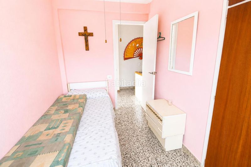 Foto f87991b2-b28d-4b96-8d0a-dda10240c9d2. Casa amb piscina a Cunit residencial Cunit