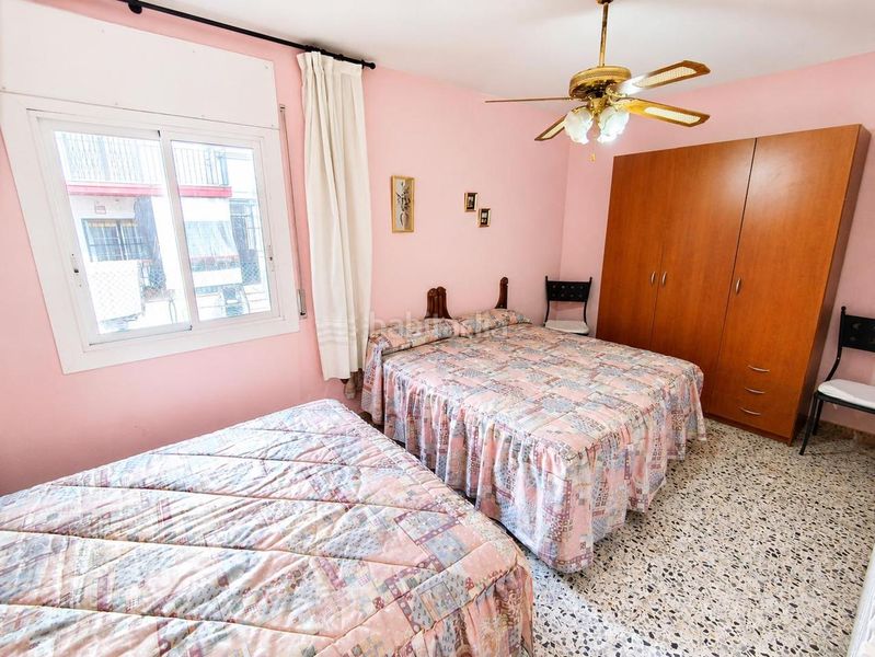 Foto fe7cbacf-f639-4d74-a8fe-fb15e15d886d. Casa amb piscina a Cunit residencial Cunit
