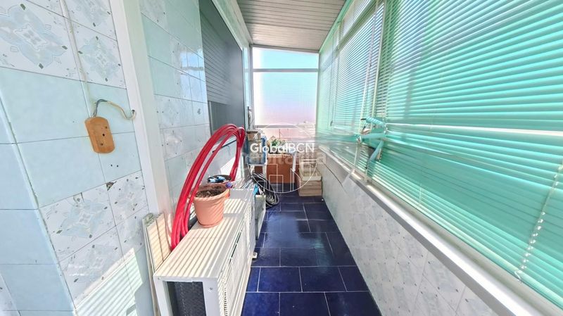 Foto 02f8f492-dde5-4290-bcf4-a4503ecd51d1. Penthouse in Almeda - El Corte Inglés Cornellà de Llobregat