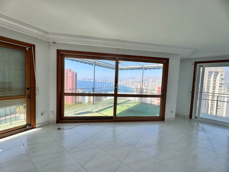 Foto dd8cdbff-f156-4a6c-b3e7-0ad12a3b8ea1. Casa amb aparcament piscina a Rincón Alto Benidorm