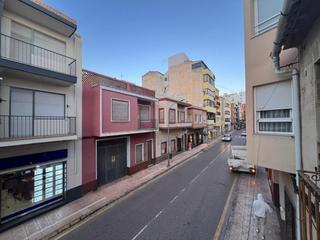 Masia a Callosa d´en Sarrià. Ltpgtltstronggtencantadora casa de pueblo adosada para reformar