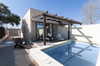 Casa a Oliva Playa. Ltpgtltstronggt iexclfantaacutestico chalet en oliva nova en ven