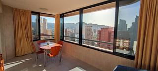 Àtic a Levante Alto. Ltpgtltstronggt vive en las alturas con vistas panoraacutemicas