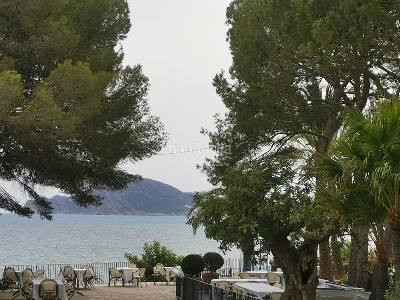Foto 90be3b59-640c-44f3-a8df-04b57205e4e8. Chalet ltpgtubicada en una zona exclusiva y tranquila , esta villa de lujo de una sola planta combina disentildeo moderno con un en Altea