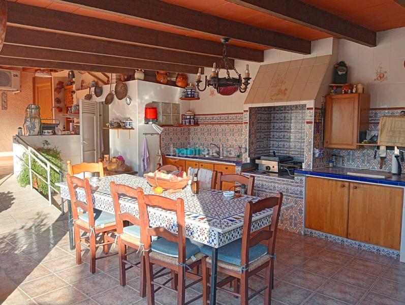 Foto 3b1ee9f2-0fd7-4975-9a2a-e0c0e60ecef0. Casa aparellada a Pueblo-Ubanizaciones Alfàs del Pi (l´)