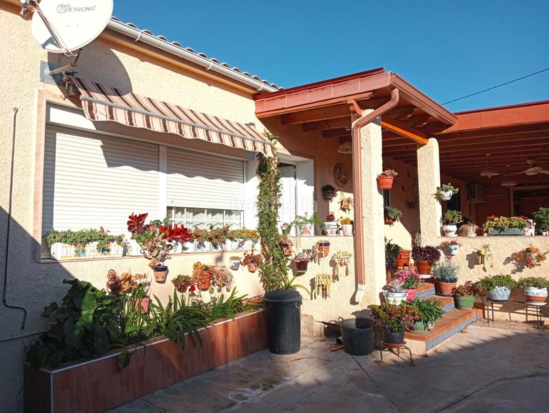 Foto e49c4e7b-a013-438a-88f2-7bdd134b1969. Casa aparellada a Pueblo-Ubanizaciones Alfàs del Pi (l´)