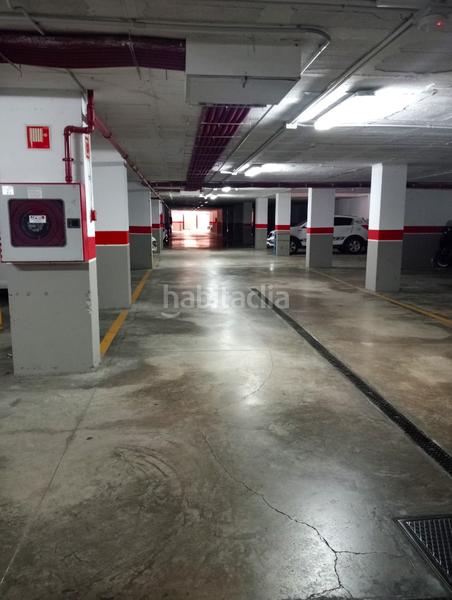 Foto de46b9f9-58aa-4a97-80c9-8a13dcc111f2. Aparcament cotxe a Bulevar-Puerta Mítica Vila Joiosa (la)