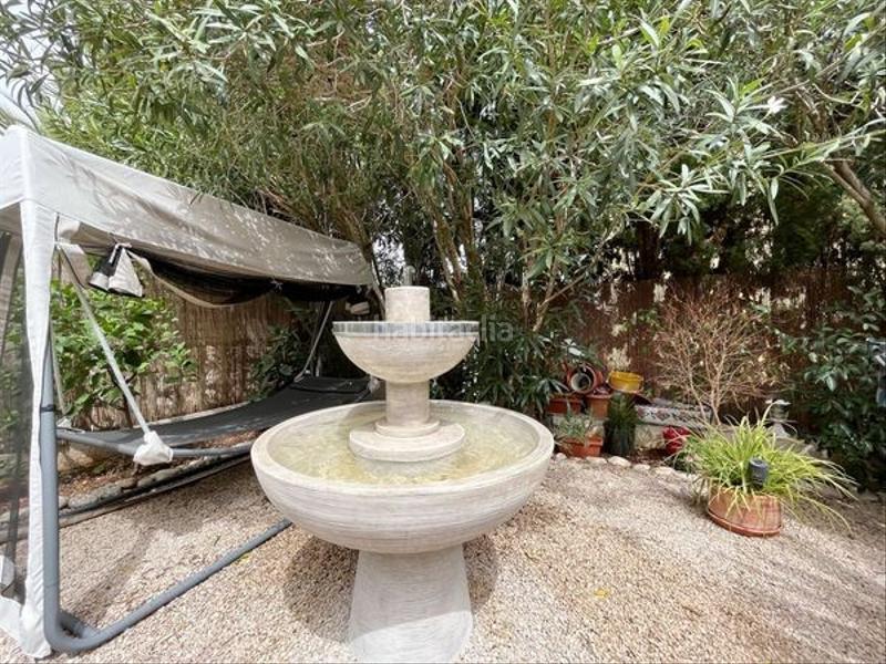 Foto 50bbb1e1-251f-445b-947f-8fadc630ebfd. Casa adosada ltpgtltstronggtprecioso adosado reformado con jardiacuten, piscina y pistas de tenisltstronggt ltpgtltpgtte presentam en Pedreguer