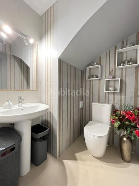 Foto 524f02d4-cf01-4390-a953-cfa5052d9bb5. Casa adosada ltpgtltstronggtprecioso adosado reformado con jardiacuten, piscina y pistas de tenisltstronggt ltpgtltpgtte presentam en Pedreguer