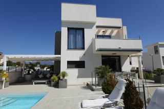 Casa a Montebello - Nou Espai. Ltpgtubicada en una generosa parcela de 380 msup2, esta encantad