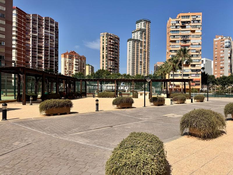 Foto 2da3311b-f827-4fde-be9a-5b3c5d918e5d. Appartement avec chauffage parking piscine dans Playa Levante Benidorm