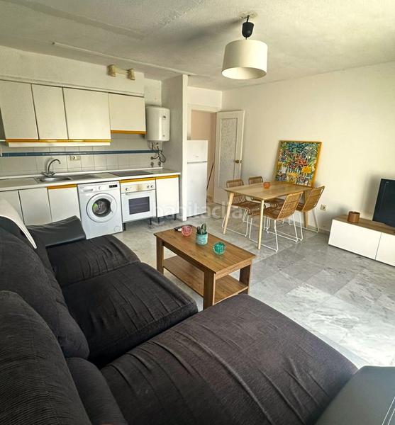 Foto 00393eb9-835b-4a7c-b542-ada75ae60d99. Piso ltpgtubicacioacuten este encantador apartamento amueblado se encuentra en una urbanizacioacuten tranquila, ideal tanto para quiene en Benidorm