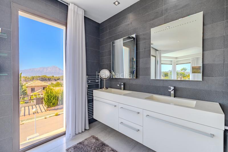 Foto dfb4278f-be3a-46e4-b219-653e72975933. Casa con riscaldamento parcheggio piscina in Cap Martí - El Tossalet - Pinomar Xàbia