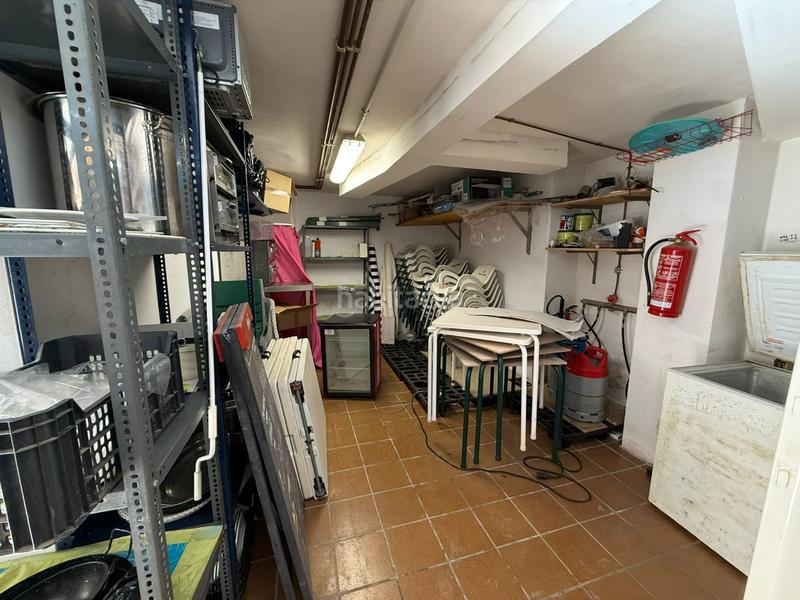 Foto 369de9b2-eba0-4dd9-89ea-42dfe68e36e7. Local commercial dans Piles