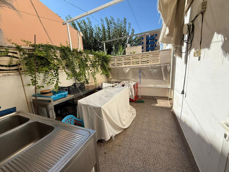 Foto 68c07850-d94b-4cb7-8048-47b3674114e0. Local commercial dans Piles