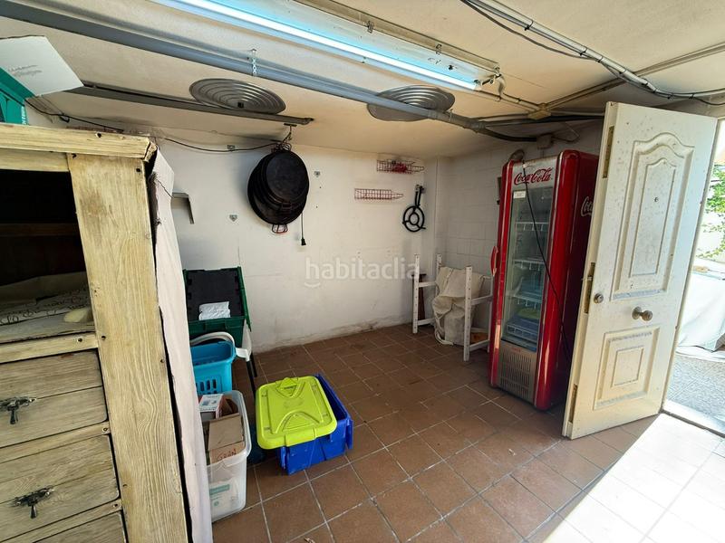 Foto cf72ee1d-1091-4c03-ae3d-4fb8edf1646f. Local commercial dans Piles