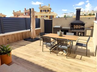 Doppelhaus in Balcón de Finestrat-Terra Marina. Ltpgt ltstronggtchalet pareado con vistas espectaculares en fine